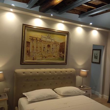 Fontana Di Trevi - Central Apartment In โรม ภายนอก รูปภาพ