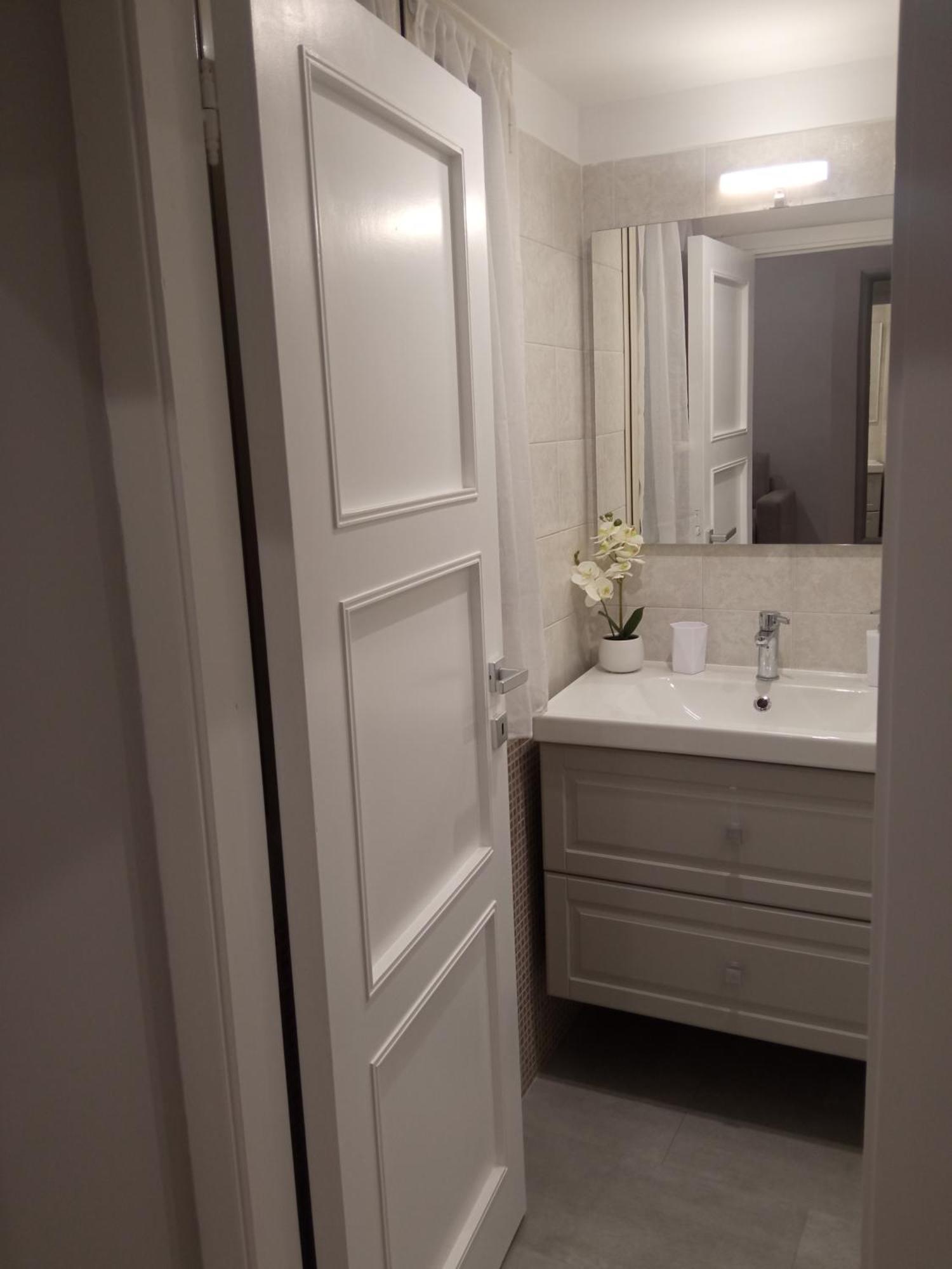 Fontana Di Trevi - Central Apartment In โรม ภายนอก รูปภาพ